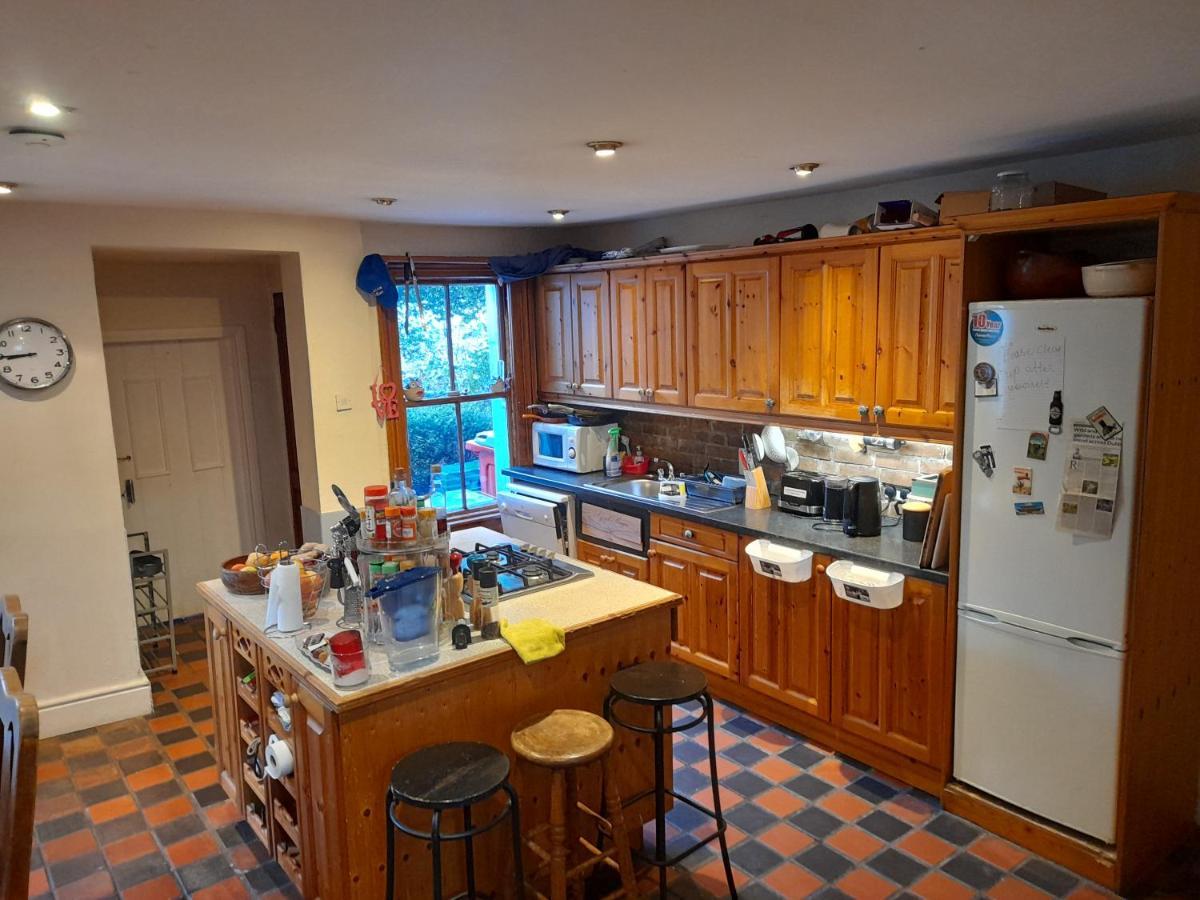 Annesley Park-Homestay Ap Dublin Exterior photo