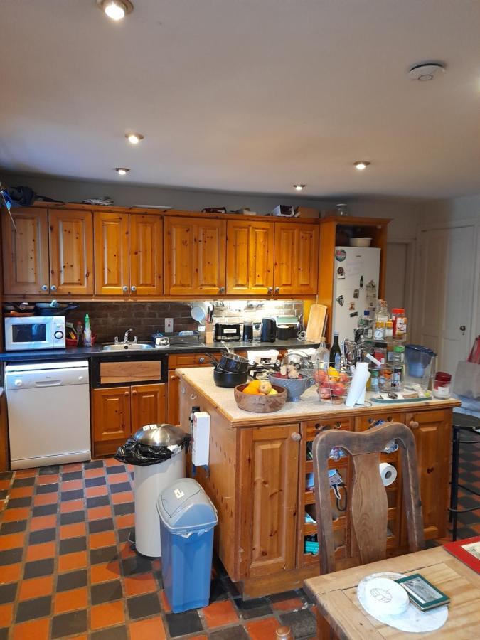 Annesley Park-Homestay Ap Dublin Exterior photo