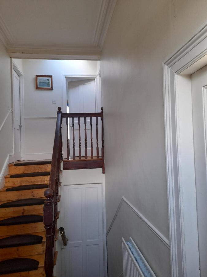 Annesley Park-Homestay Ap Dublin Exterior photo