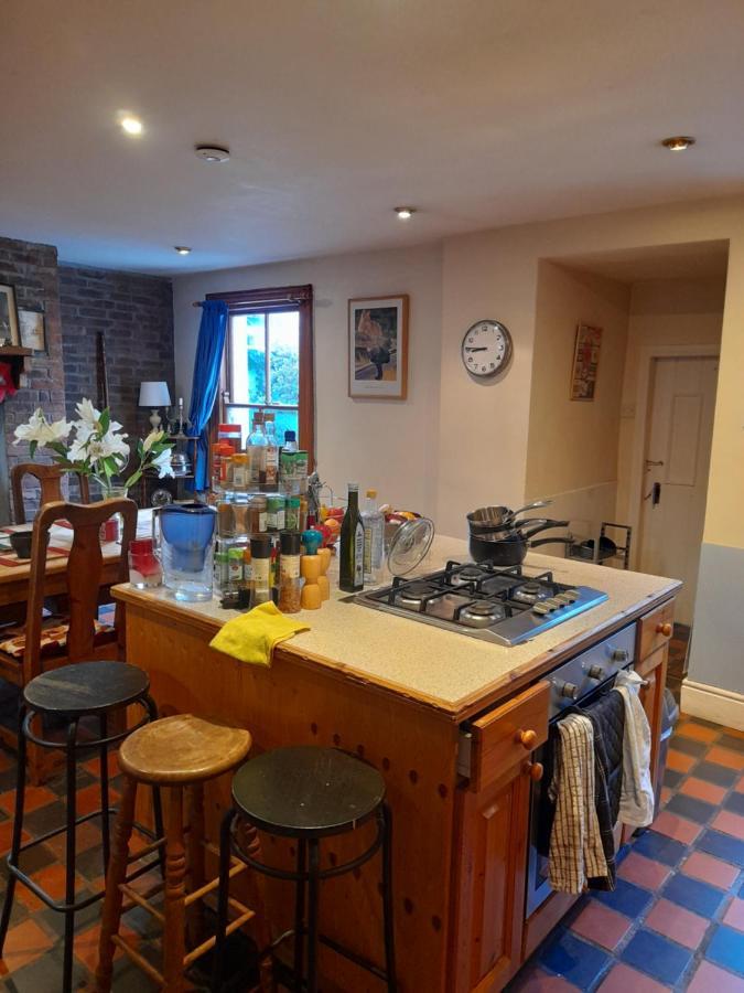 Annesley Park-Homestay Ap Dublin Exterior photo