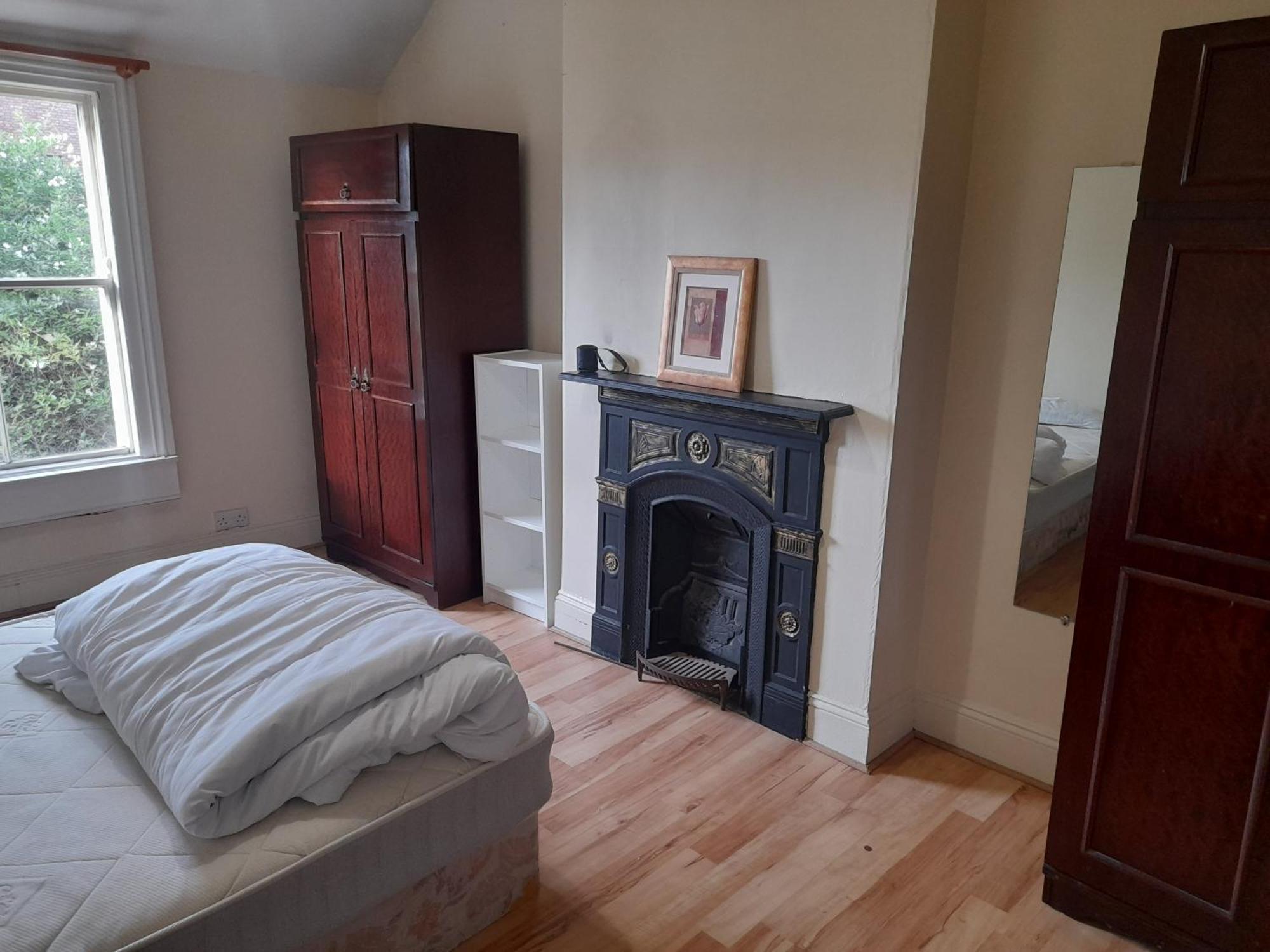 Annesley Park-Homestay Ap Dublin Exterior photo